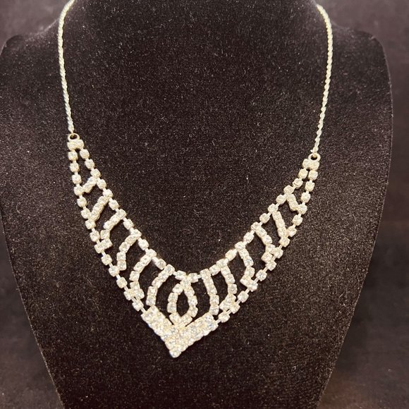 Clair's Jewelry - Clair's Silver Tone Clear Rhinestone Bib Necklace (3841)